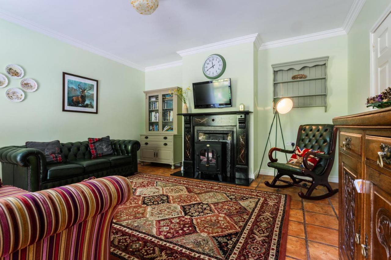 Brookhall Cottages ليسبورن الغرفة الصورة